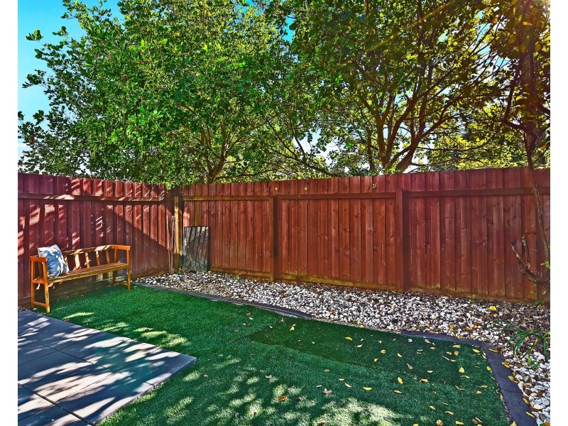 1/84 Falconer Street, Southport QLD 4215
