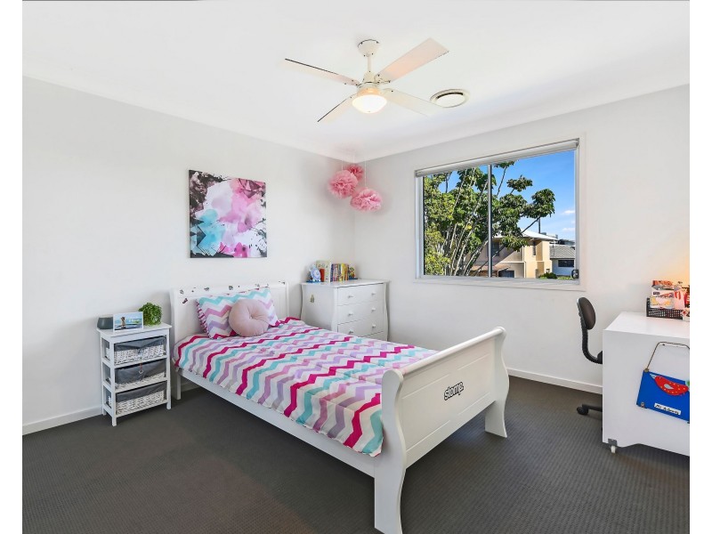 1/84 Falconer Street, Southport QLD 4215