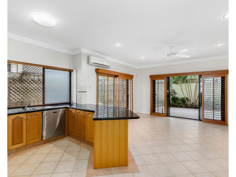 1/17 Hilda Street, Mermaid Beach QLD 4218
