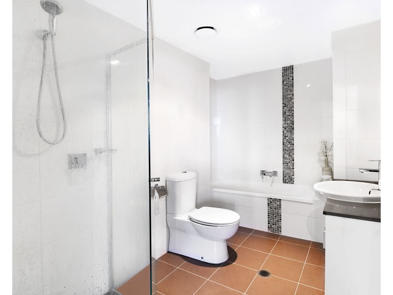2 Aqua Street, Southport QLD 4215