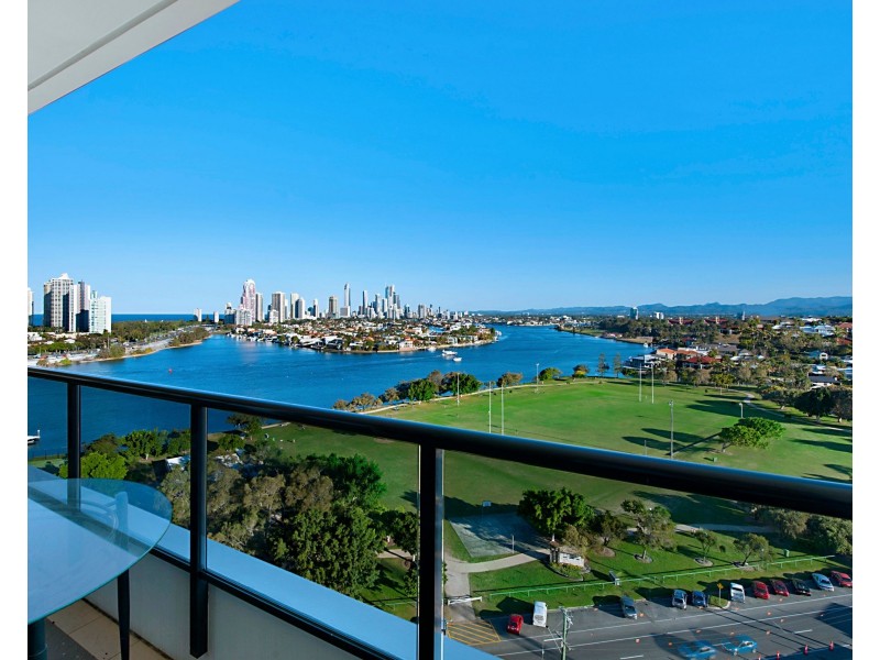 1707/2 Aqua Street, Southport QLD 4215