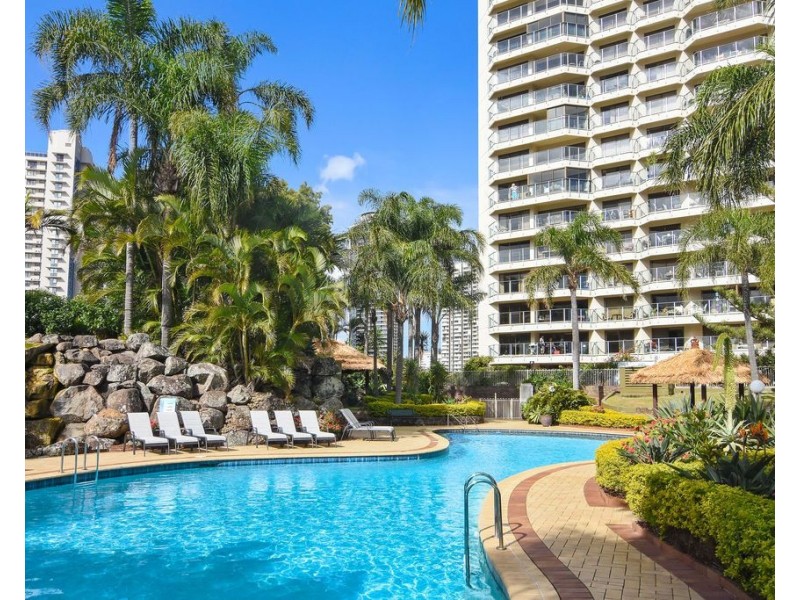 9/2 Admiralty Drive, Surfers Paradise QLD 4217