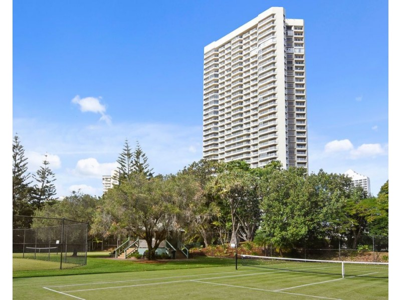 9/2 Admiralty Drive, Surfers Paradise QLD 4217