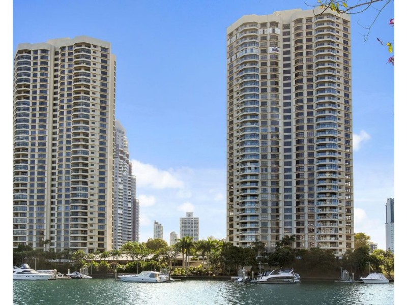 9/2 Admiralty Drive, Surfers Paradise QLD 4217