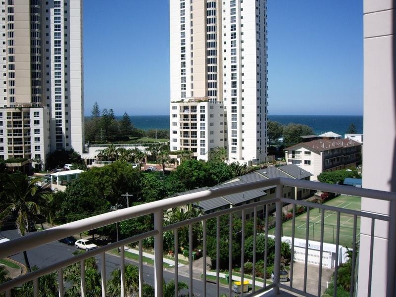 Main Beach QLD 4217