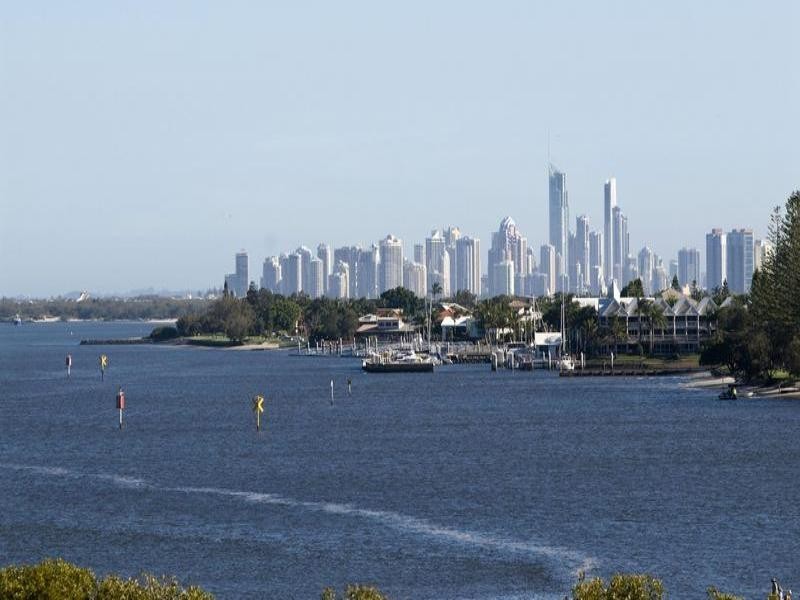 Paradise Point QLD 4216