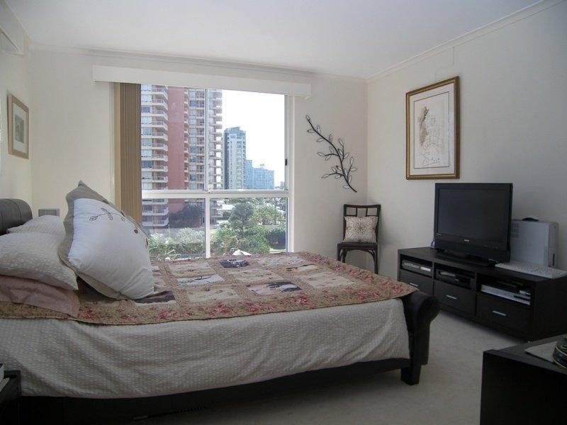 13 Xanadu East,  59 Pacific Street, Main Beach QLD 4217