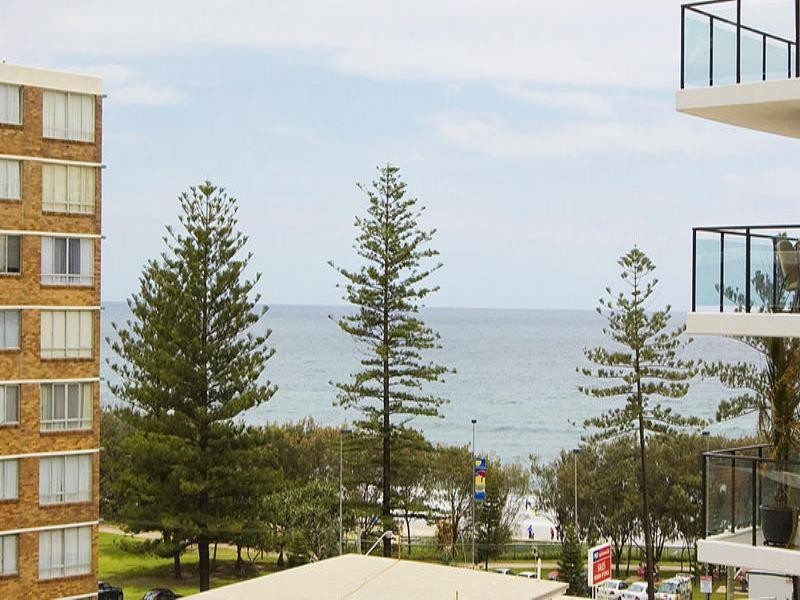 Burleigh Heads QLD 4220
