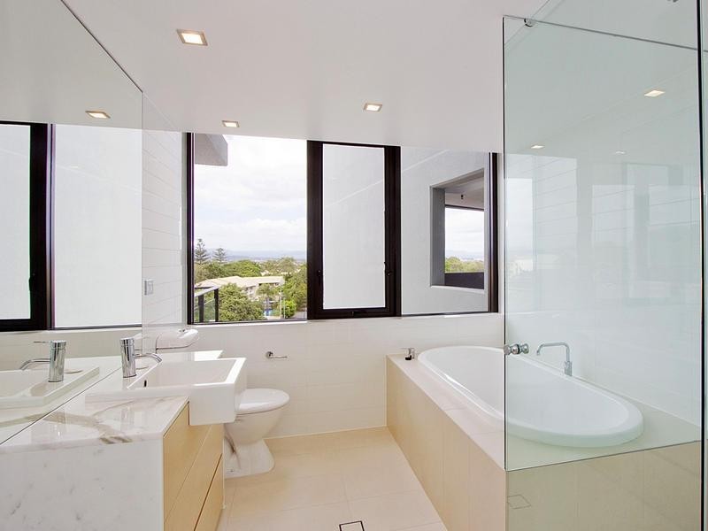 Burleigh Heads QLD 4220