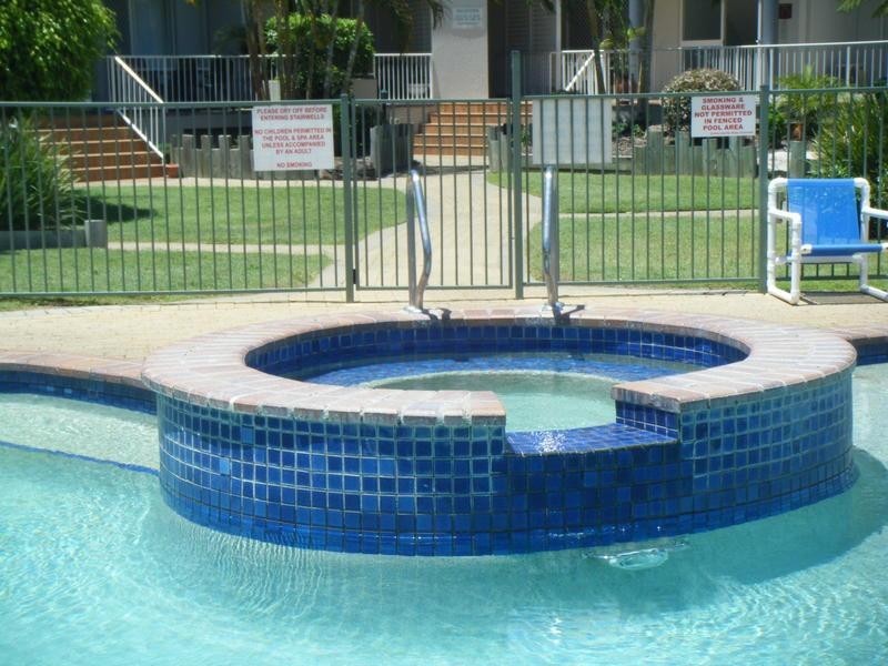 Biggera Waters QLD 4216