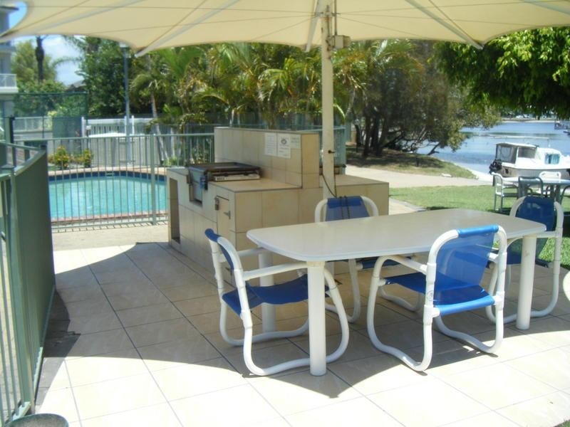 Biggera Waters QLD 4216