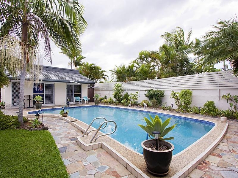 Sorrento QLD 4217