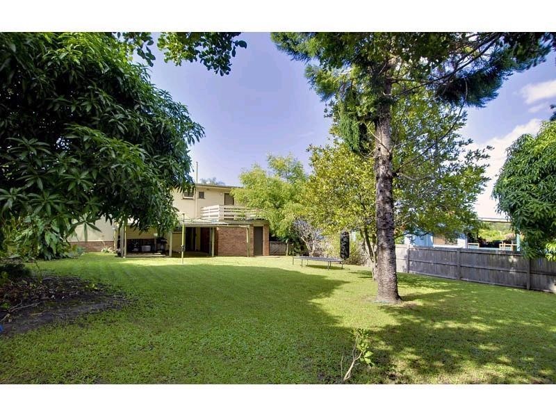 4 The Glen, Southport QLD 4215