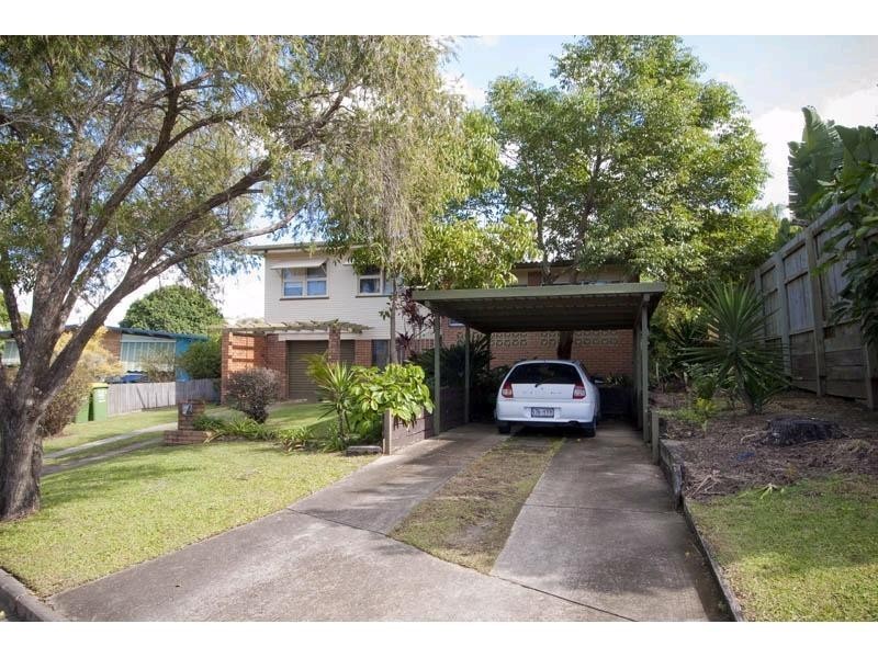 4 The Glen, Southport QLD 4215
