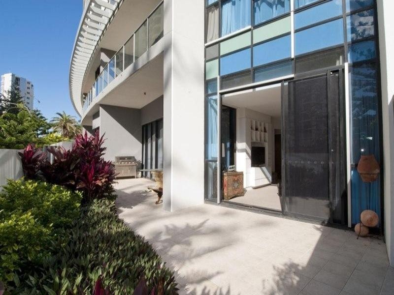 Surfers Paradise QLD 4217