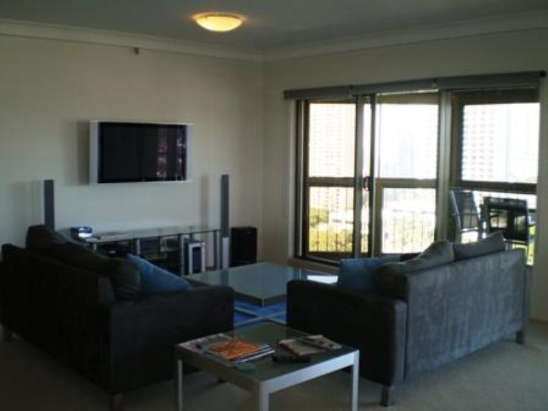 Main Beach QLD 4217