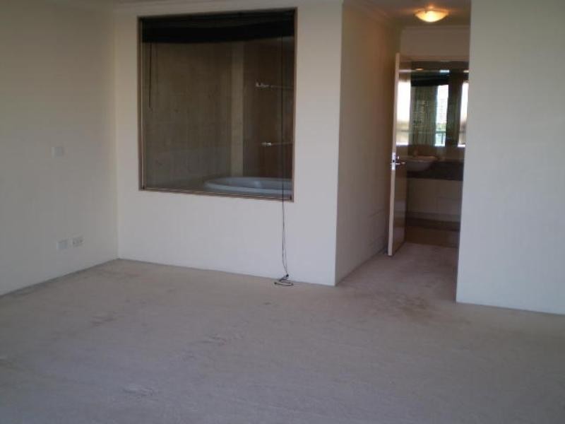 Southport QLD 4215