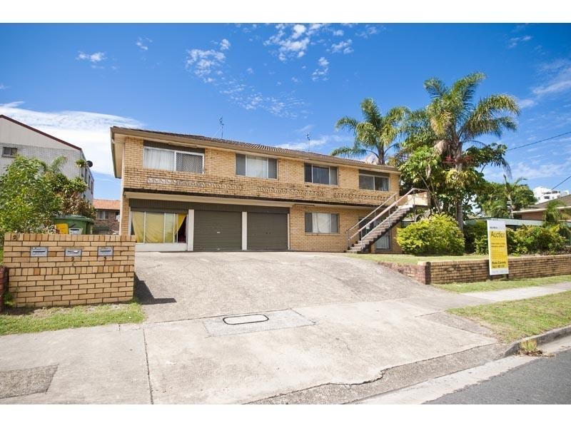 21 Robert Street, Labrador QLD 4215