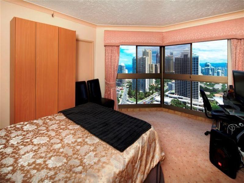 2 Admiralty Drive, Surfers Paradise QLD 4217