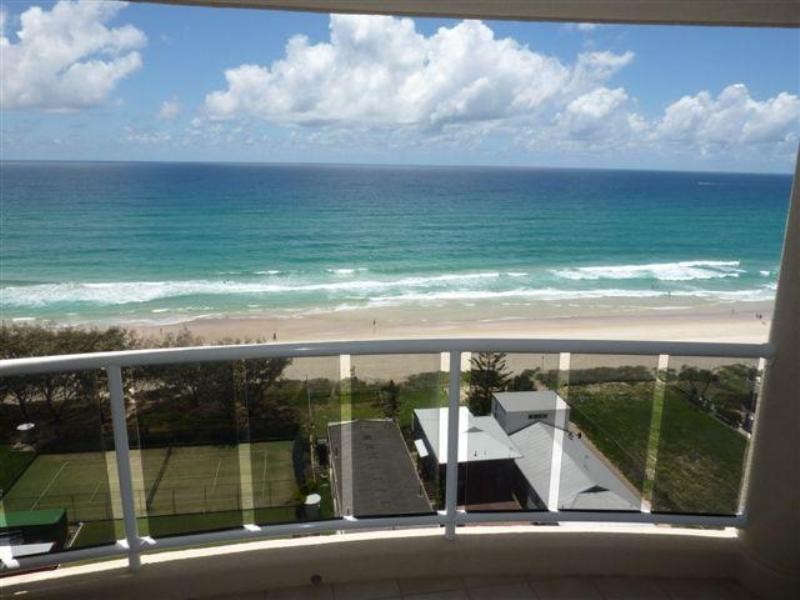 Main Beach QLD 4217