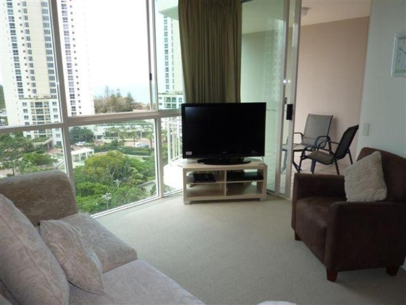 Main Beach QLD 4217