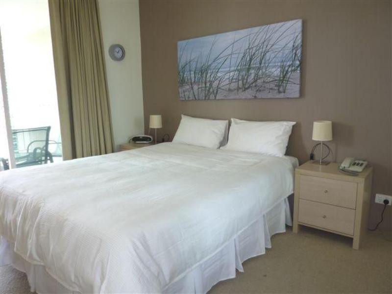 Main Beach QLD 4217