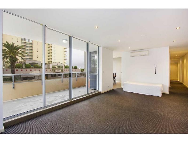 1 Aqua Street, Southport QLD 4215