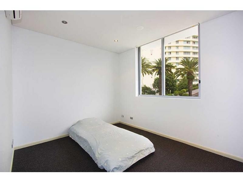 1 Aqua Street, Southport QLD 4215