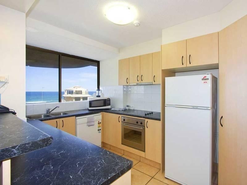 Main Beach QLD 4217