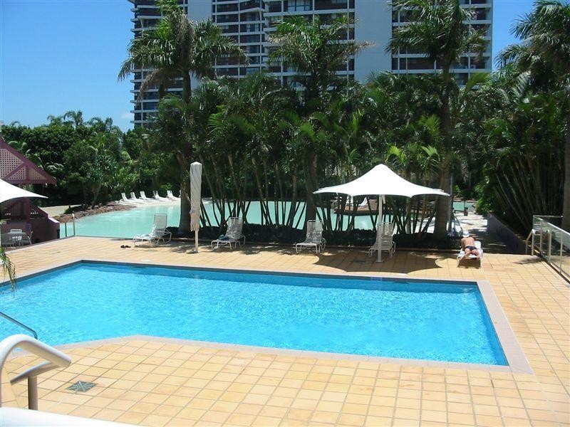 12 Commodore Drive, Surfers Paradise QLD 4217