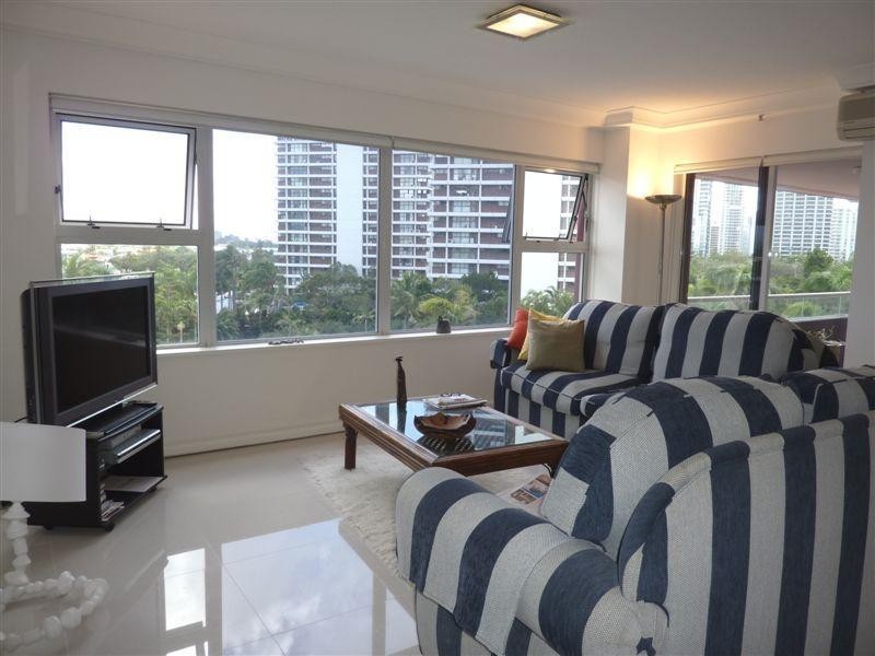 12 Commodore Drive, Surfers Paradise QLD 4217
