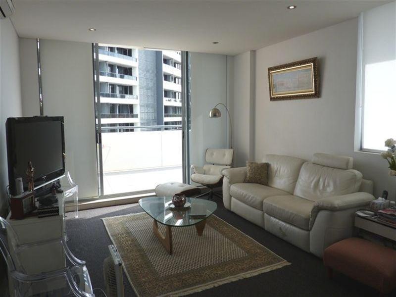 1 Aqua Street, Southport QLD 4215