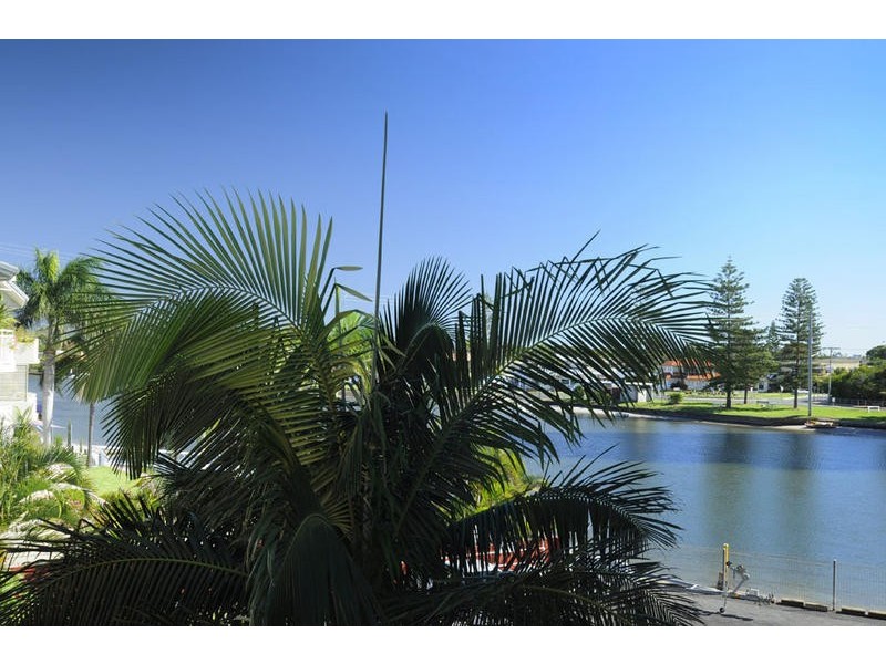 Biggera Waters QLD 4216