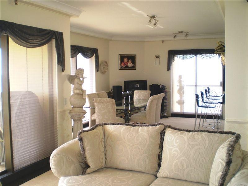 2 Admiralty Drive, Surfers Paradise QLD 4217