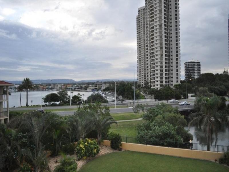 Surfers Paradise QLD 4217