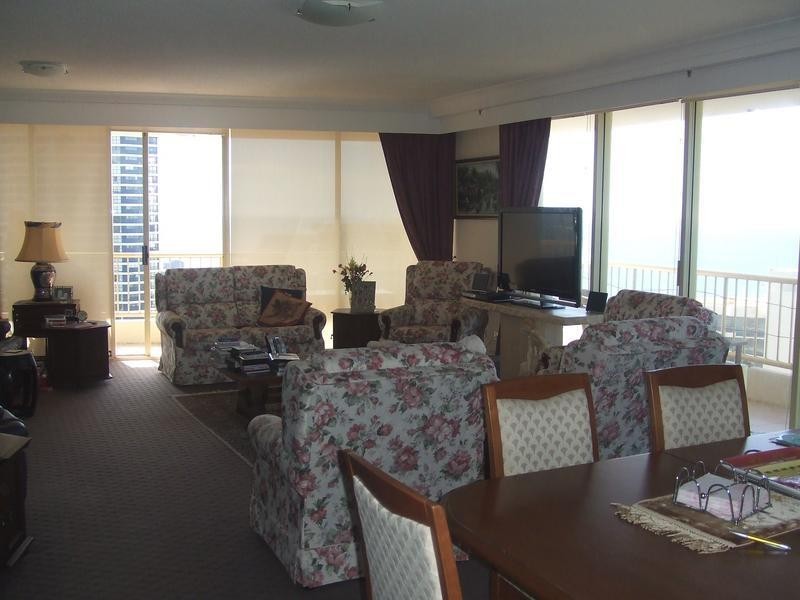 Main Beach QLD 4217