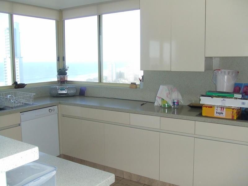 Main Beach QLD 4217