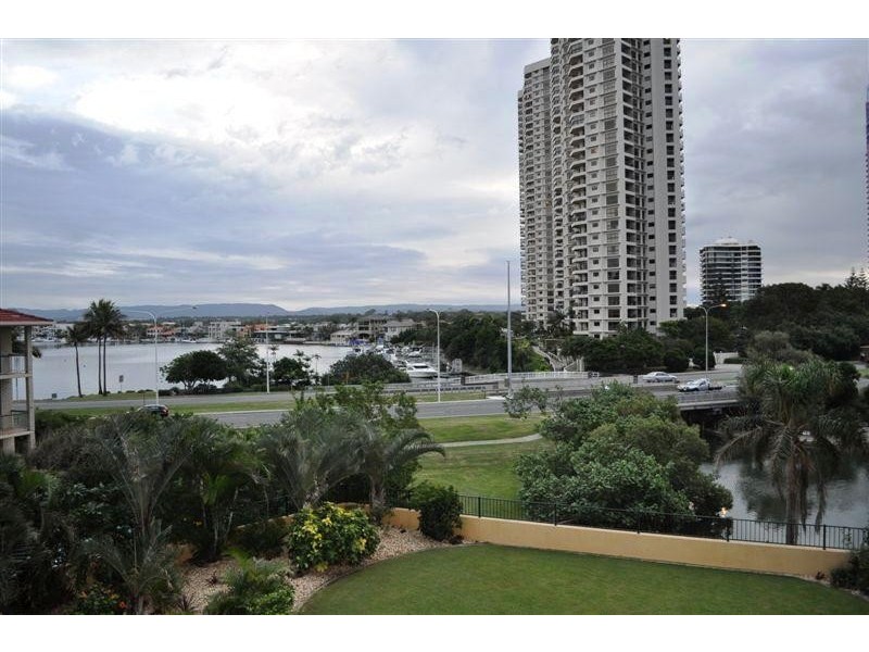 Surfers Paradise QLD 4217
