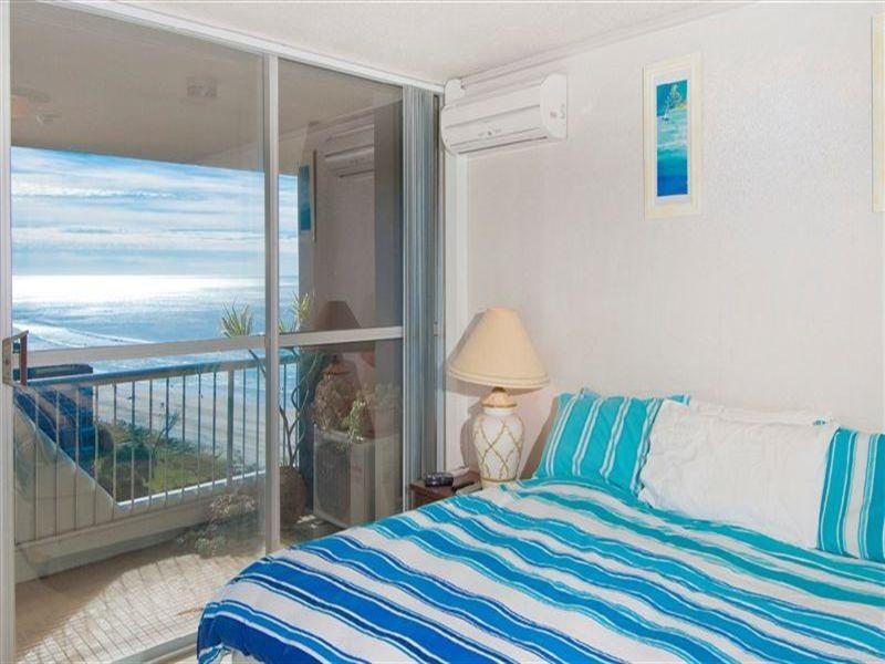 Main Beach QLD 4217