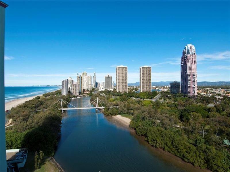 Main Beach QLD 4217