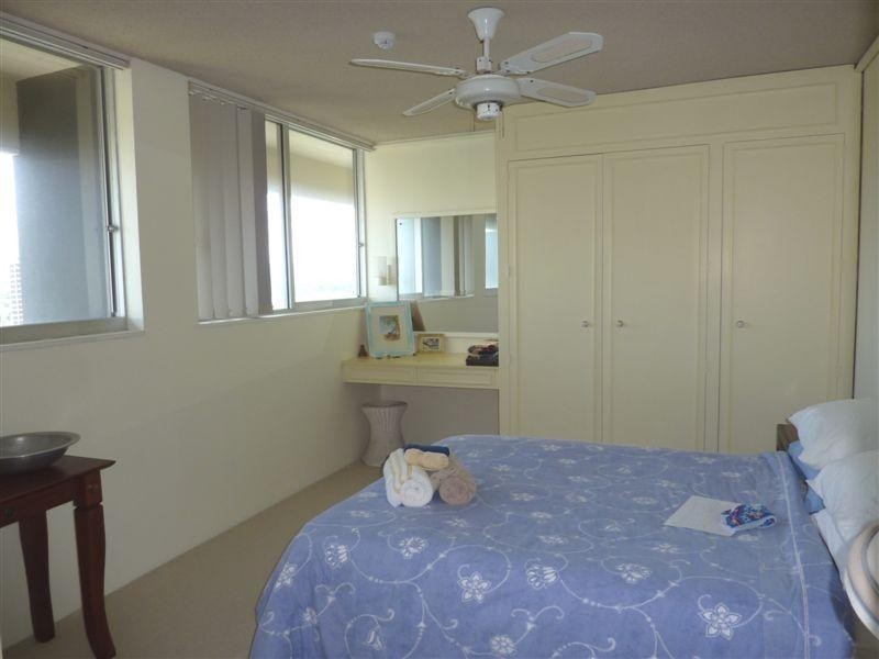 Main Beach QLD 4217