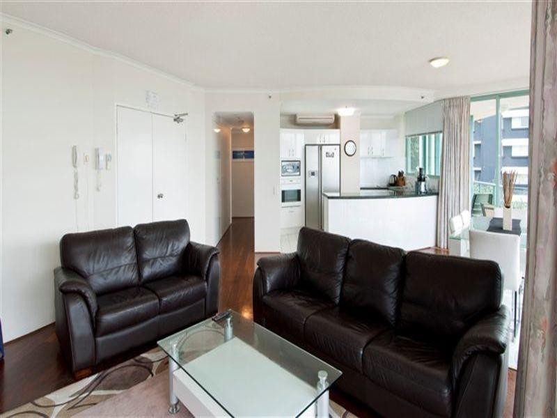 3482 Main Beach Parade, Main Beach QLD 4217