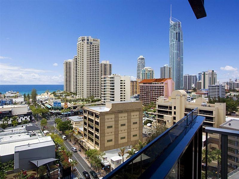 9 Ferny Avenue, Surfers Paradise QLD 4217