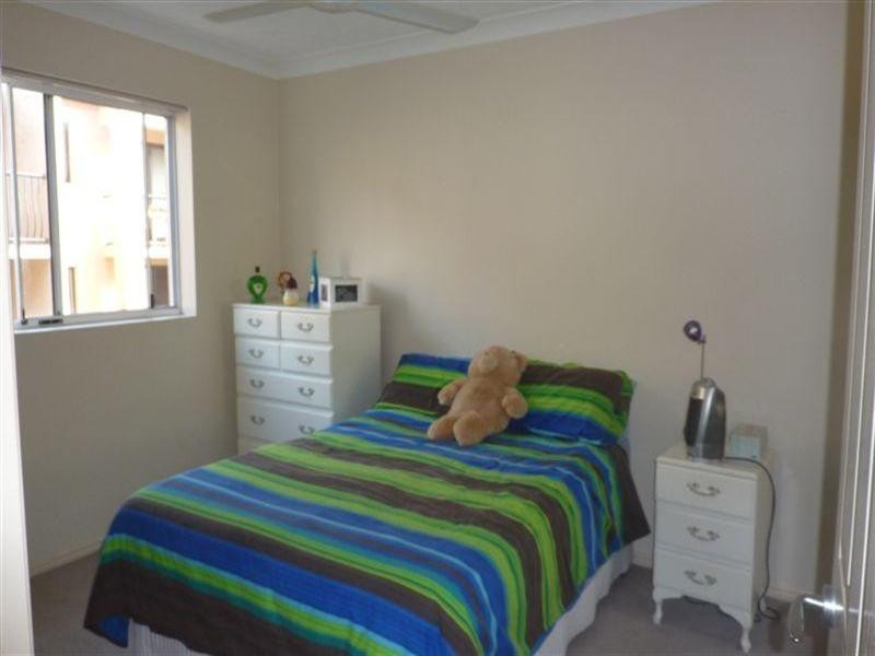22 Myrina Apartments   132 High Street, Southport QLD 4215