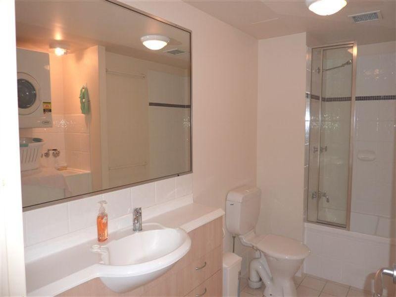 22 Myrina Apartments   132 High Street, Southport QLD 4215