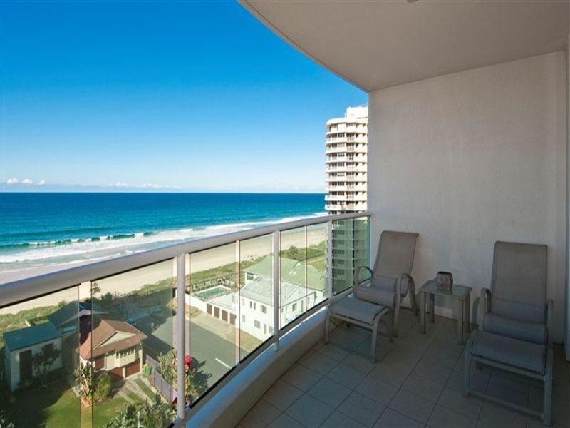 5 Woodroffe Avenue, Main Beach QLD 4217