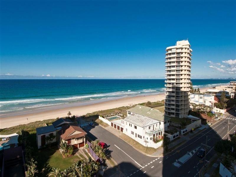 5 Woodroffe Avenue, Main Beach QLD 4217