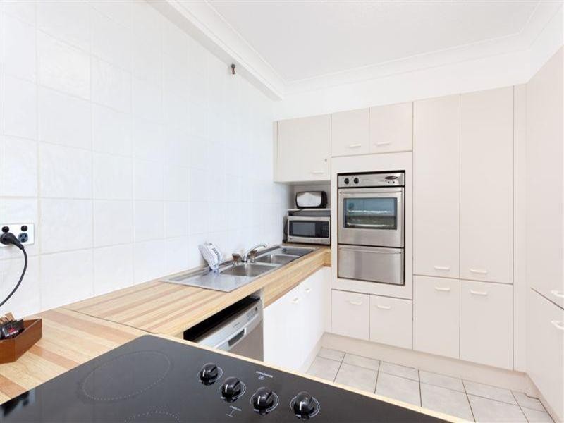 5 Clifford Street, Surfers Paradise QLD 4217