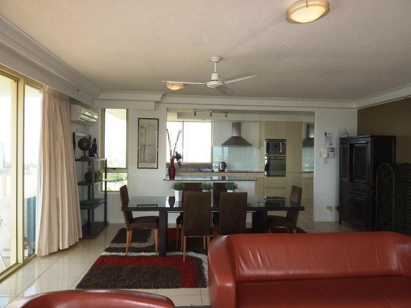 1 Serisier Avenue, Main Beach QLD 4217