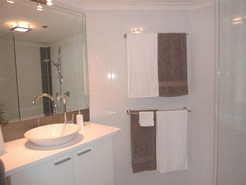 2 Admiralty Drive, Surfers Paradise QLD 4217